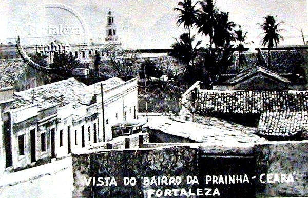 Casarões no entorno do Dragão do Mar