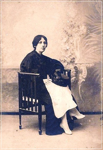 Henriqueta Galeno - Quebrando barreiras através do saber e da literatura
