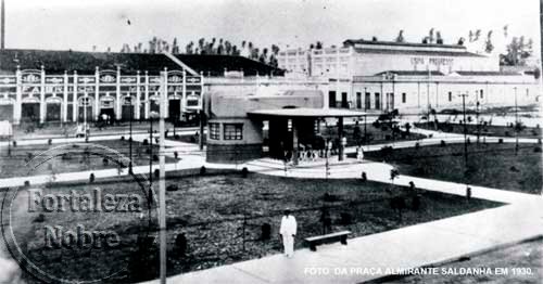 Praça Almirante Saldanha - A Praça da Alfândega