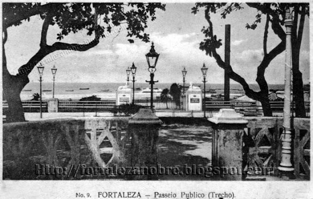 Praça dos Mártires - Passeio Público