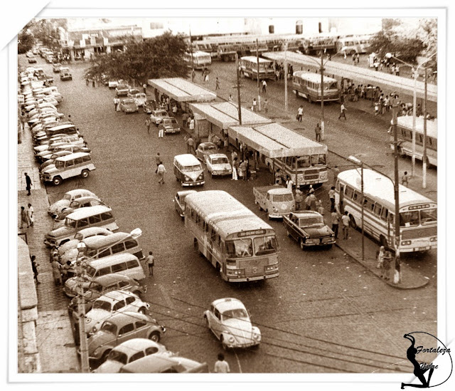 Praça José de Alencar - Destino aos bairros da capital
