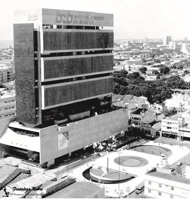 Praça Murilo Borges